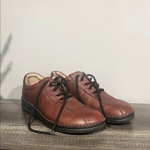 Finn Comfort Brown Oxford Derbys